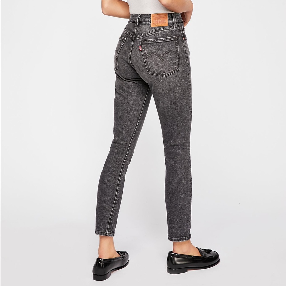 NEW Levi's 501 Skinny Stretch Button-Fly Jeans